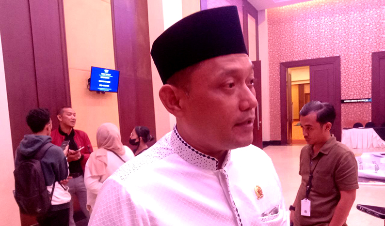 Wakil Ketua DPRD Minta DPMPTSP Serahkan Data Jamrek