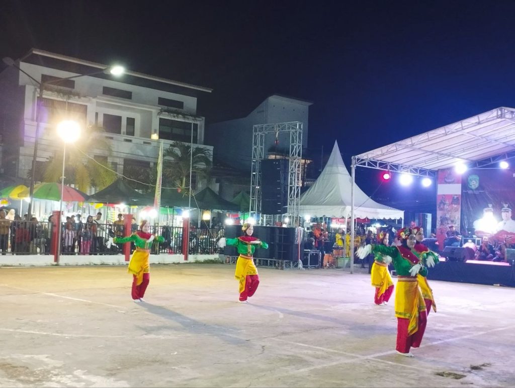 Kelurahan Maluhu Gelar Hiburan Rakyat Dan Sedekah Bumi, Sebagai Wujud Syukur Petani