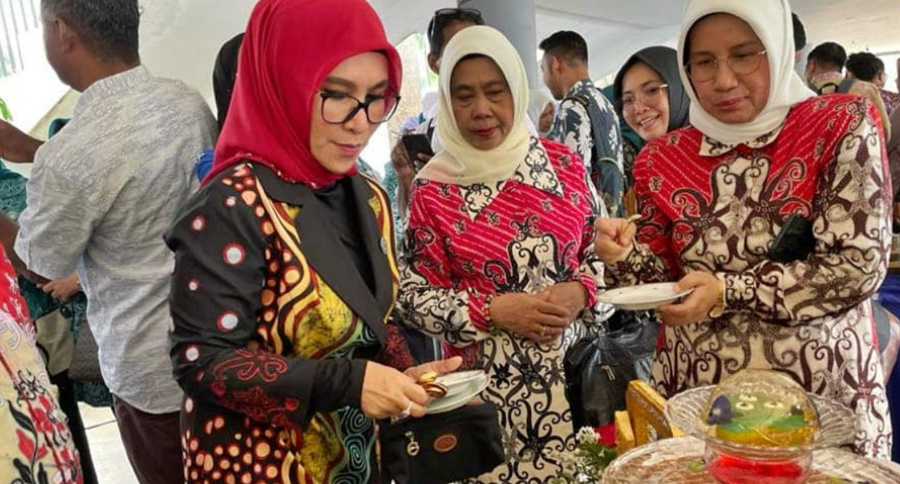 Dukungan Penuh Yulia Zubir Akmal Untuk PKK Balikpapan Ikuti Lomba Masak Harkanas