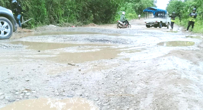 Veridiana Huraq Wang Buka Peluang Bagi Kades Yang Ingin Ajukan Bankeu Jalan Desa