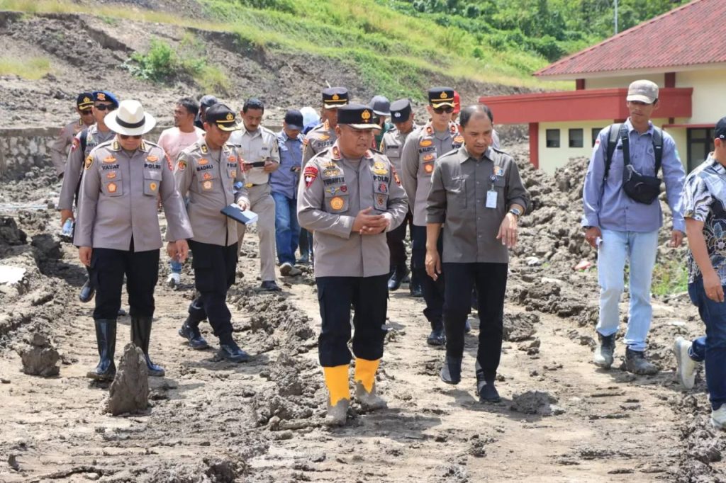 Wakapolda Lakukan Pengecekkan Bangunan Komplek SPN Loa Kulu