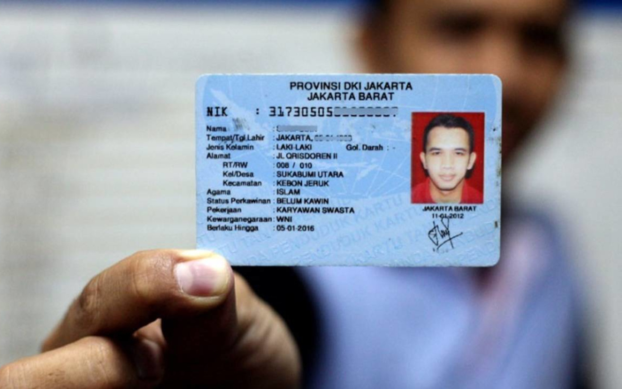 Perubahan Identitas: Pemprov Jakarta Berupaya Cetak Ulang KTP Massal Menyambut Pindahnya Ibu Kota