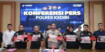 Kasus penganiayaan anak hingga tewas di Ngasem, Polres Kediri tetapkan orang tua sebagai tersangka