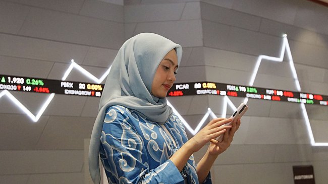 Melemahnya Rupiah dan Lonjakan Biaya Energi Menekan APBN, Menurut Pengamat