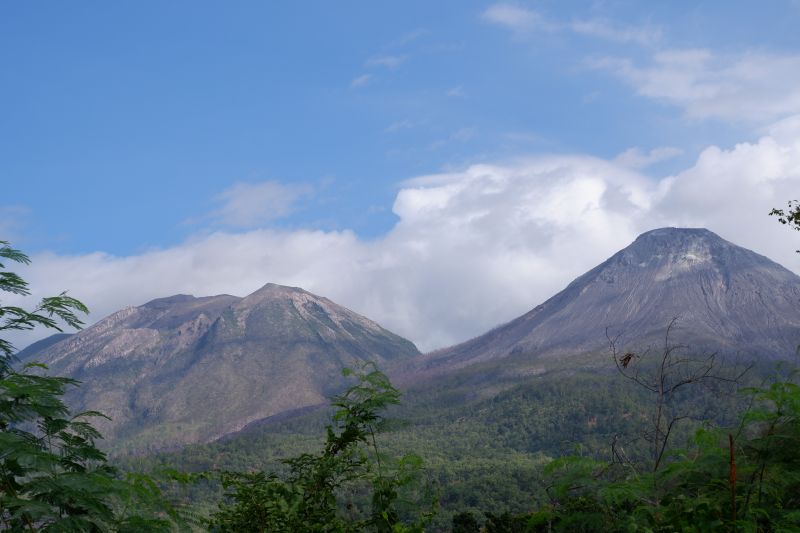 Gunung Lewotobi Laki-laki: Badan Geologi Sebut Suplai Magma Masih Aktif