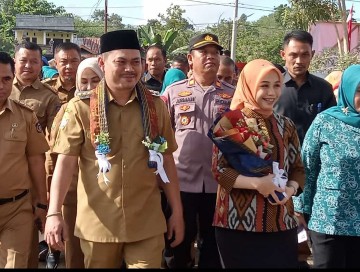 Bupati Koltim Resmikan Inisiatif Listrik untuk Sawah