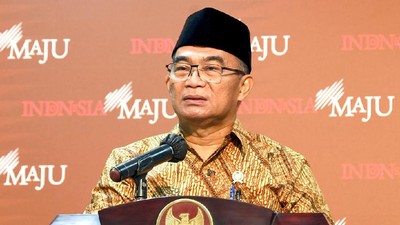 Muhadjir: Biaya Wisuda Mahal? Berapa pun Akan Dibayar