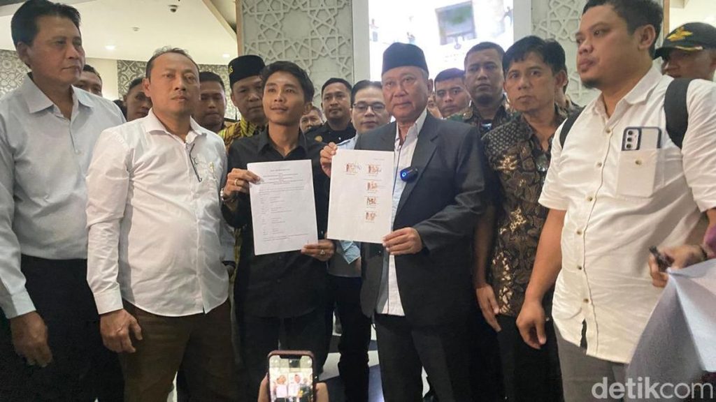 Dugaan Pelecehan Seksual: Lima Poin Kesepakatan antara Rektor dan Mahasiswa UMS