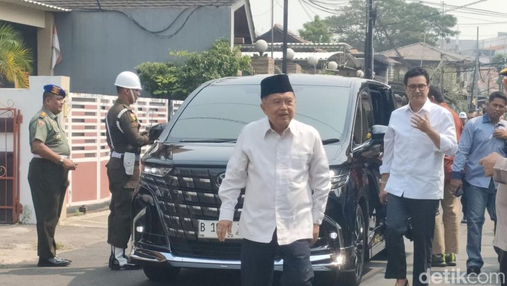 Hamzah Haz Dilayat Tiga Wapres: Try Sutrisno, Boediono, hingga JK