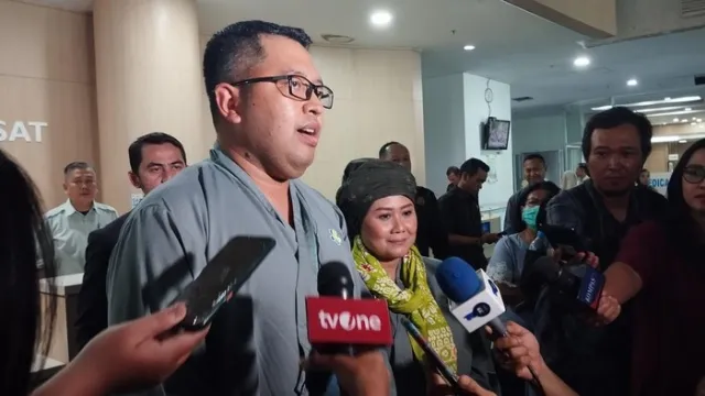 Kejutan di Jatim: Calon Baru Bersiap Bersaing dengan Khofifah dan Risma