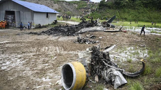 Mengerikan! Video Detik-Detik Pesawat Voepass Jatuh dalam Spiral di Brasil