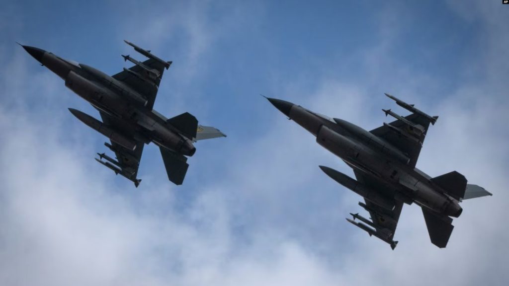 Pilot Tewas, Jet Tempur F-16 Ukraina Jatuh Saat Lawan Serangan Rudal Rusia