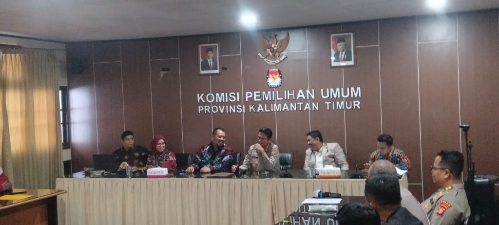 Dua Pasangan Calon Gubernur Kaltim Resmi Ditentukan, Pencabutan Nomor Urut Digelar Besok