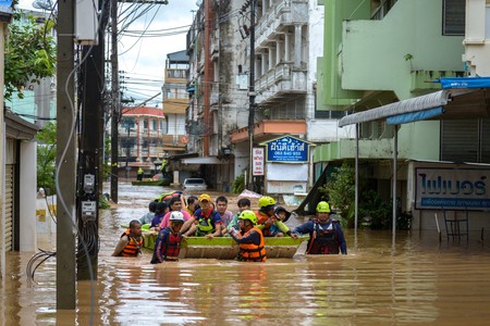 Topan Yogi Picu Banjir dan Longsor di Thailand, Bandara Chiang Rai Ditutup