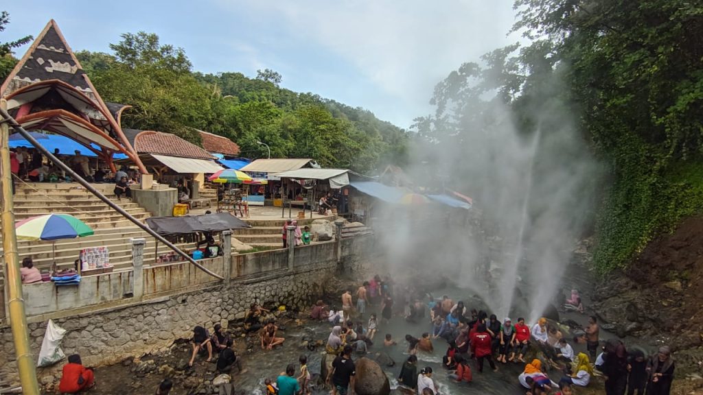 Pengelola Geyser Cisolok Siapkan Tindakan Antisipasi Luapan Sungai akibat Cuaca Ekstrem