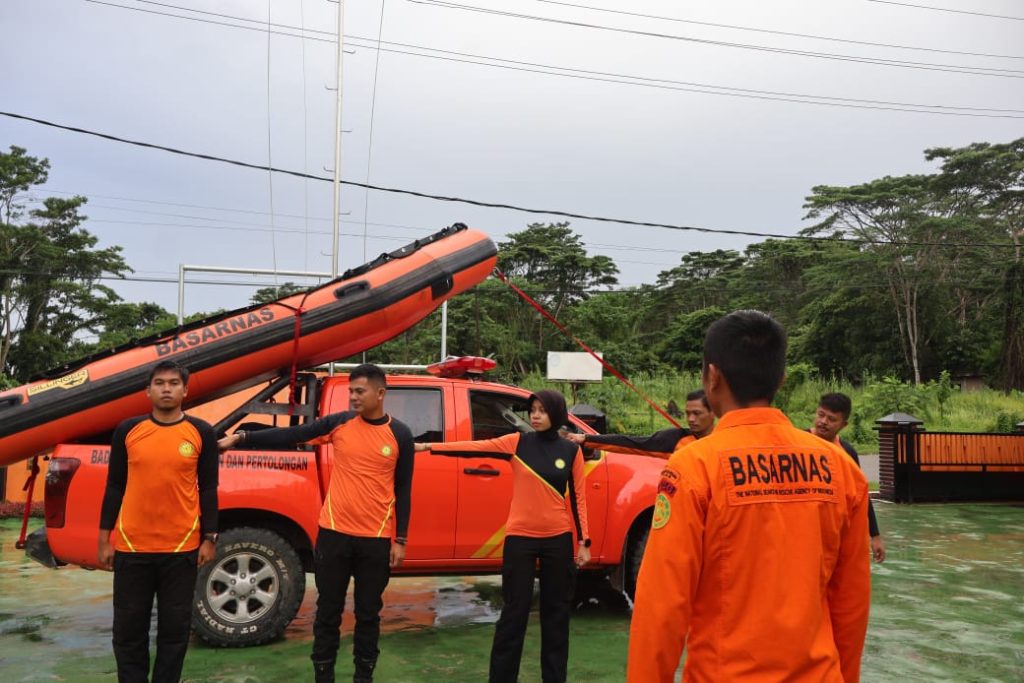 Sungai Mazingo Hanyutkan 5 Warga Nias Selatan: 1 Tewas, 3 Masih Hilang