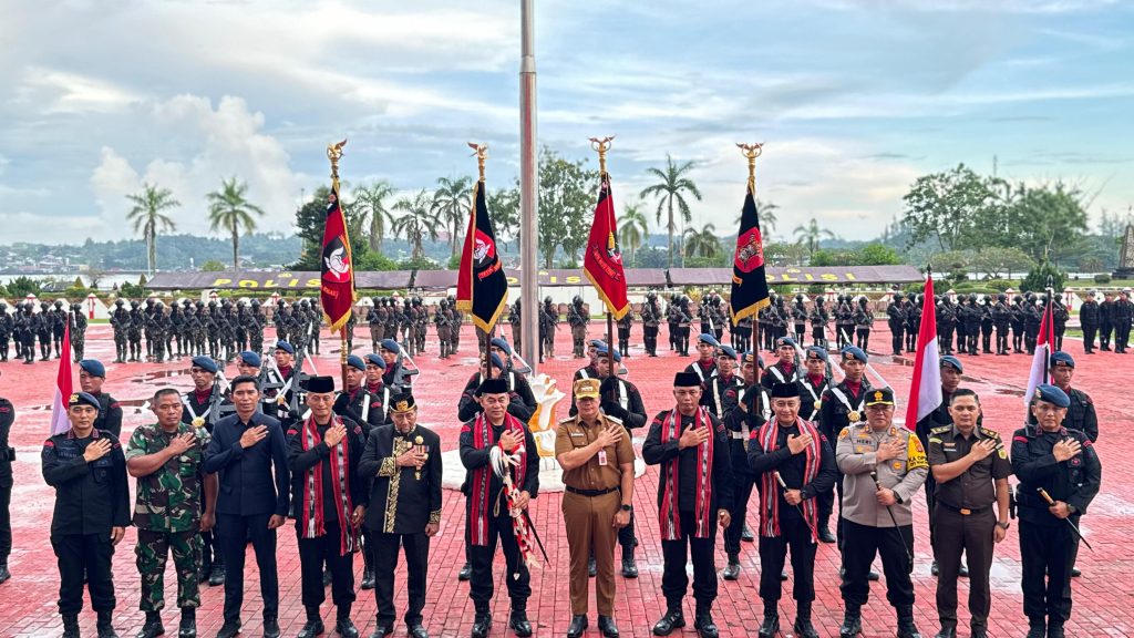 Kirab Pasukan Brimob II Hadir di Tengah Masyarakat Untuk Menjaga Harkamtibmas dan Memeriahkan HUT Korps Brimob Polri Ke -79