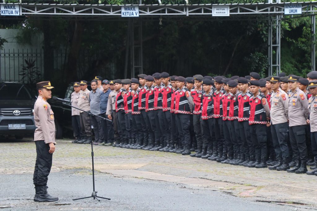 Pastikan Berjalan Aman dan Kondusif, Polda Kaltim Bersama Polresta Samarinda Gelar Pengamanan Kampanye Akbar Cagub/Cawagub Pilkada Kaltim 2024