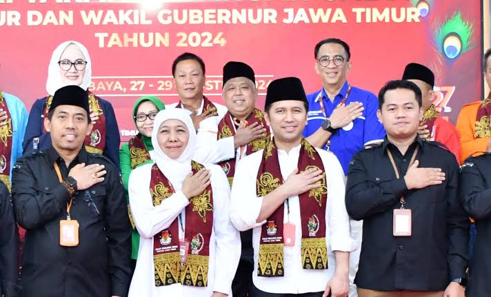 Khofifah-Emil Terbukti Bangun Kerja Sama Solid untuk Memajukan Jawa Timur Bersama Warga