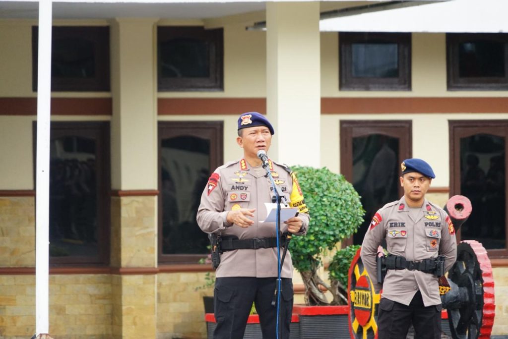 Dansat Brimob Polda Kaltim Pimpin Penyambutan Personel Misi Perdamaian PBB di Afrika Tengah