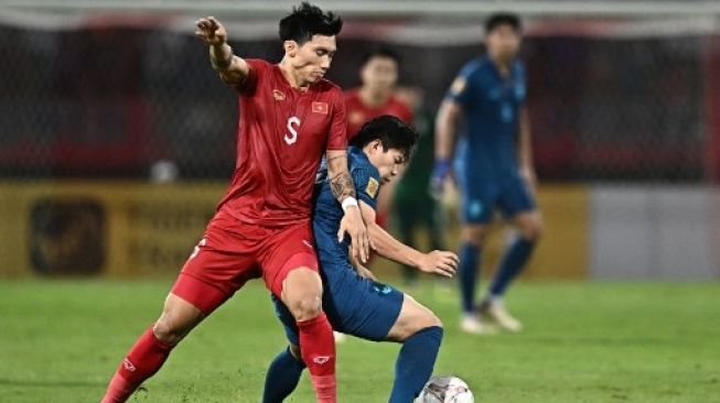 Karir Doan Van Hau Dirundung Kabar Buruk, Terkait Insiden dengan Evan Dimas?