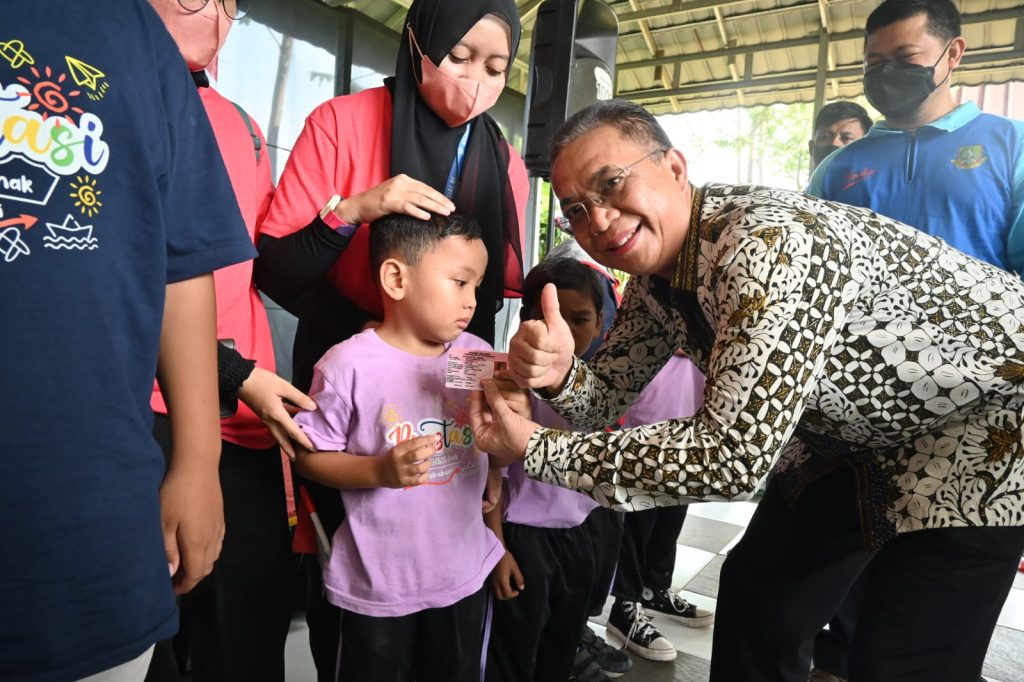 Miris, Penjaga Sekolah di Sukabumi Diduga Lecehkan Anak dengan Dalih Tak Dilayani Istri