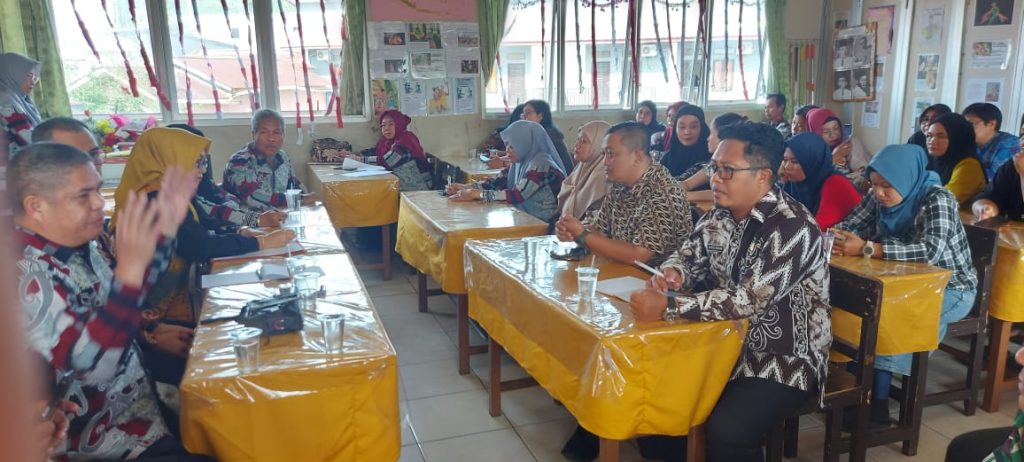 Pemecatan Kepala Sekolah di Sungai Kunjang Belum Final, Menunggu Keputusan Wali Kota