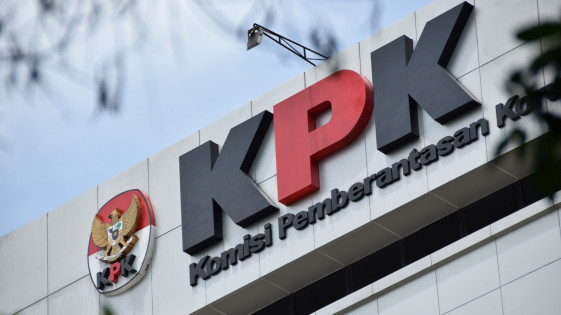 KPK Periksa Arif Budimanta