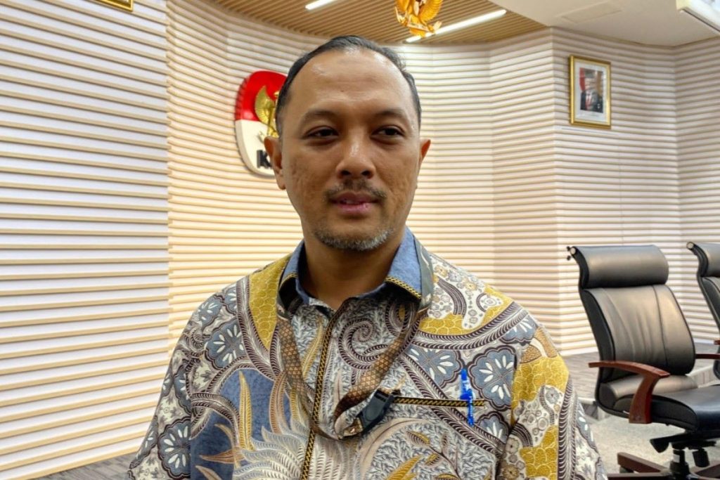 KPK Introgasi Bupati PPU Sebagai Saksi Kasus Gratifikasi Kukar
