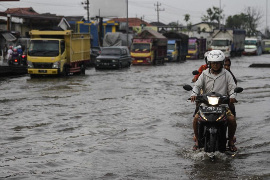 Gubernur Geram, Rob Sayung Tak Kunjung Tuntas