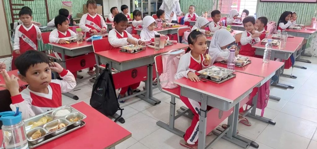 MBG di Kukar Masih Terbatas, Akses Pedalaman Jadi Kendala Utama