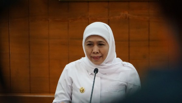 Khofifah Digugat soal Pajak