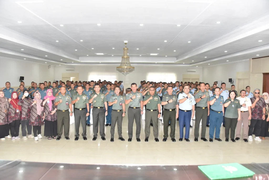 104 Personel TNI Ikuti Kursus Bahasa Prancis di Akmil