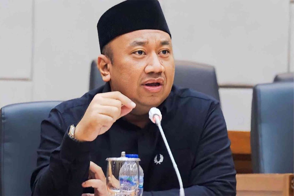 Guru Diduga Putar Video Porno, DPR: Ini Pelanggaran Berat!