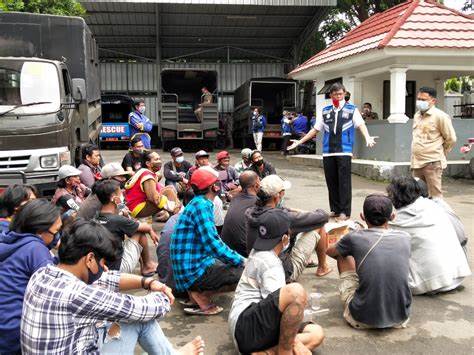 Satpol PP Bogor Tangkap 56 Pengamen