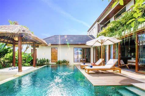 Investor Asing Serbu Vila Bali, Hotel Tertekan
