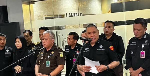 Bos Buzzer Dibayar Ratusan Juta untuk Serang Kejagung