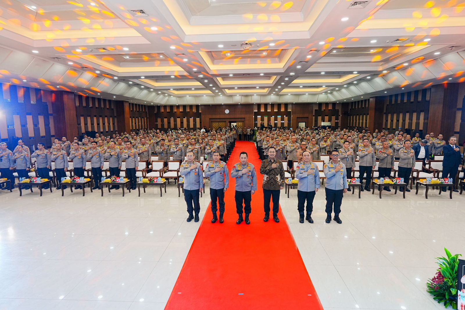 Kapolri Tegaskan Dukungan Polri untuk Program Pemerintah