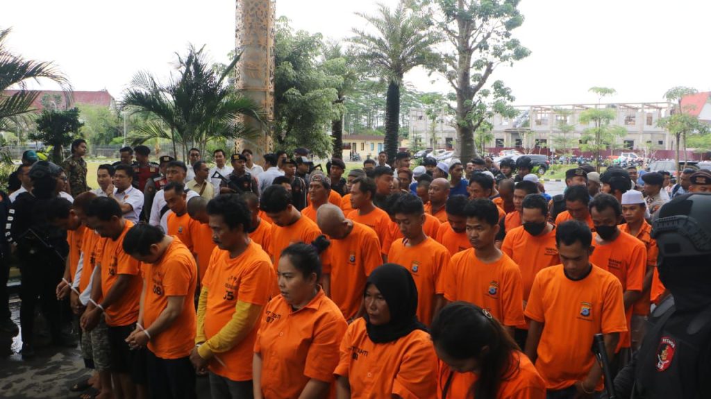 Operasi Premanisme, 135 Orang diciduk