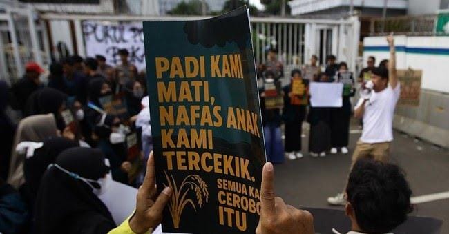 Mahasiswa Desak Tutup PLTU Babelan