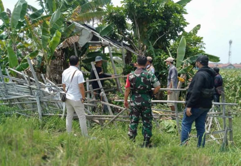 Karung Misterius di Tangsel Bikin Heboh, Isinya Bangkai Kambing