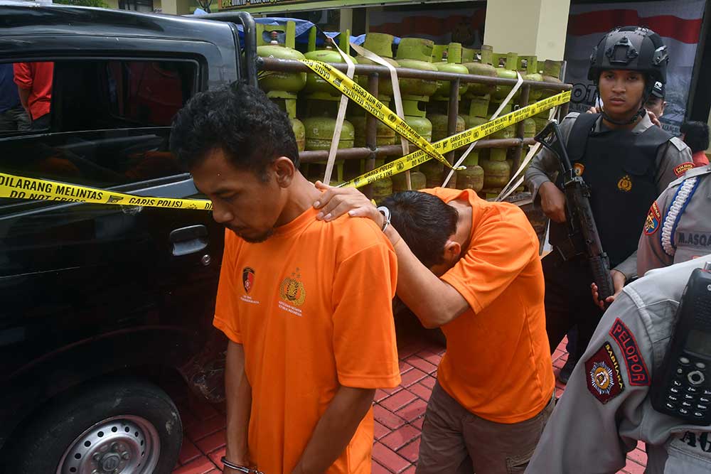 Pengoplos Elpiji Digerebek di Dua Kota