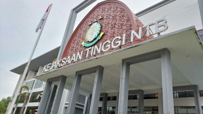 TGB Diperiksa Lagi oleh Kejati NTB