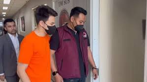 Jonathan Frizzy Membentuk Grup WA untuk Atur Pengiriman Obat Keras dari Malaysia