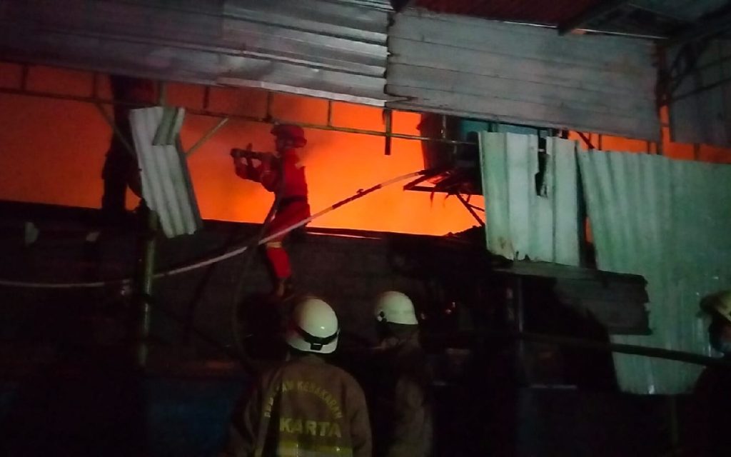 Asap Kebakaran Renggut Nyawa Pensiunan BUMN