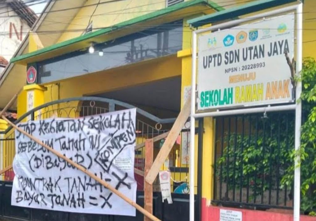 SDN Utan Jaya Disegel Lagi, Pemkot Geram