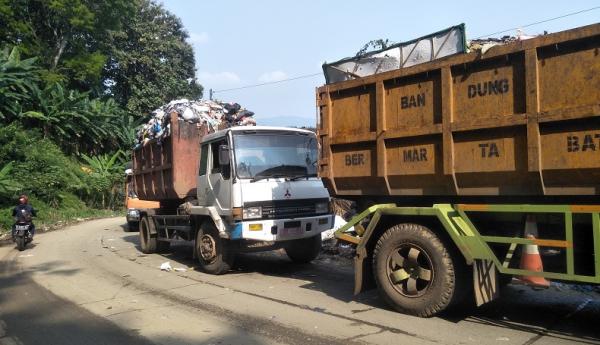 Retribusi Sampah Kini Lebih Ringan