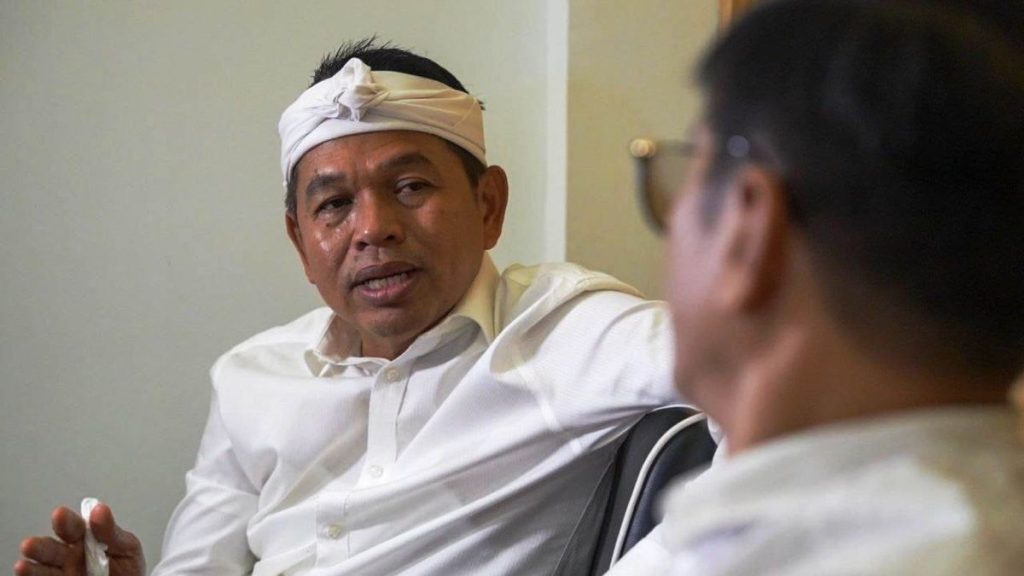 Jabar Terapkan Jam Masuk Sekolah 06.30 dan Hapus PR