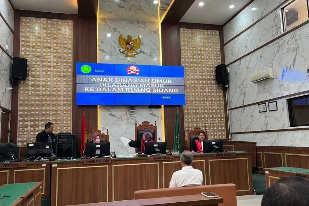 Pengelola TPS Ilegal Divonis 5 Tahun