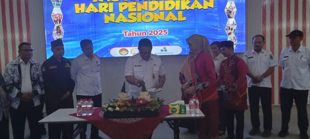 Pentas Seni PAUD Kukar Tutup Peringatan Hardiknas